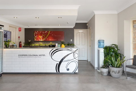 Coopers Colonial Motel - Accommodation ACT 24