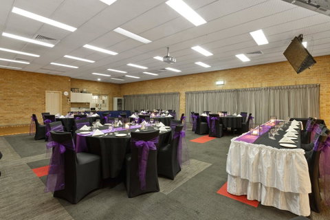 Coopers Colonial Motel - Accommodation ACT 14