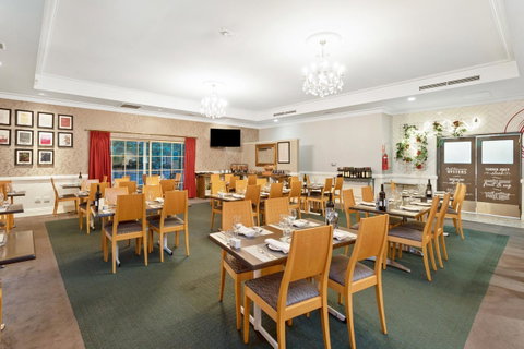 Coopers Colonial Motel - Accommodation ACT 11