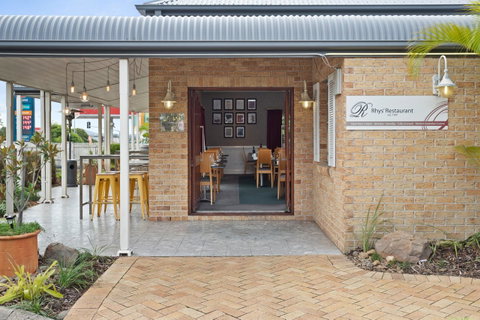 Coopers Colonial Motel - Accommodation ACT 22