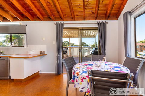 Family Holiday Haven On Boronia 100m To Beach - Accommodation ACT 18
