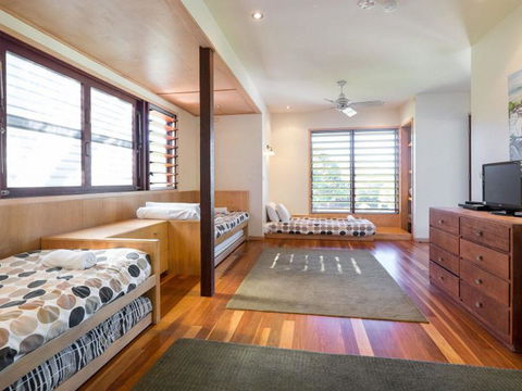 Laguna House - Accommodation ACT 1
