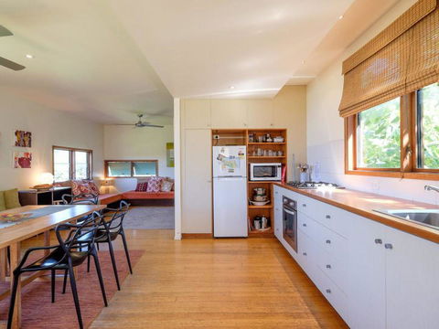Eddies Place - Accommodation ACT 4