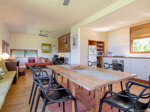 Eddies Place - Accommodation ACT 9