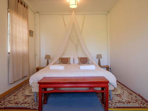 Eddies Place - Accommodation ACT 5