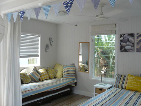 Sea Shanties - Accommodation ACT 6