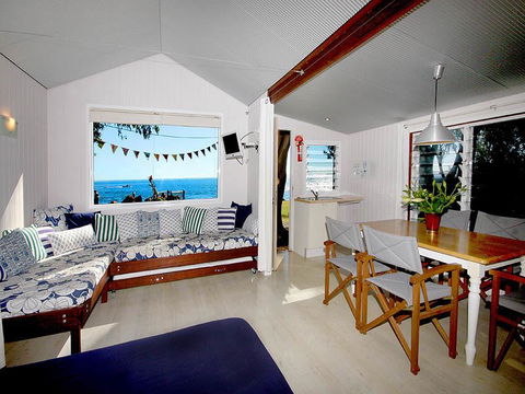 Sea Shanties - Accommodation ACT 3
