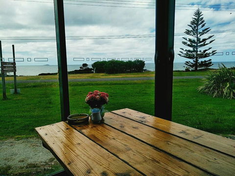 Baudins Accommodation And Restaurant - Accommodation ACT 19