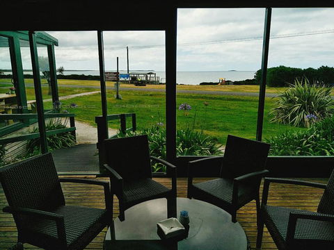 Baudins Accommodation And Restaurant - Accommodation ACT 24