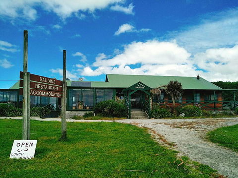 Baudins Accommodation And Restaurant - Accommodation ACT 27