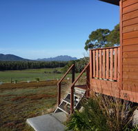 Yakkalla Holiday Cottage - Accommodation ACT