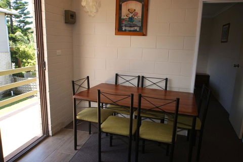 'Bay Dream' Upstairs Unit Three - Accommodation ACT 1