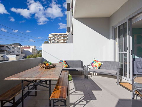104 'The Shoal' 6-8 Bullecourt Street - Linen Included & Under 200m To Beach - Accommodation ACT 3