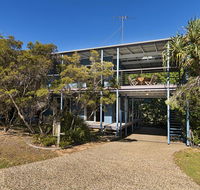 12 Yarrong Road - Accommodation ACT