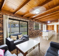 16 Young St - Accommodation ACT