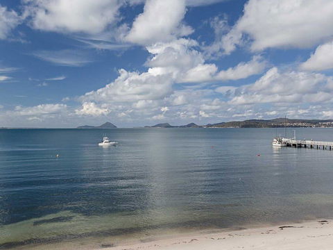 2/137 Soldiers Point Road - Luxury Unit On The Waterfront With Aircon And Free Unlimited Wi Fi - Accommodation ACT 2
