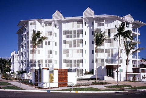 201 Lake Street - Accommodation ACT 0