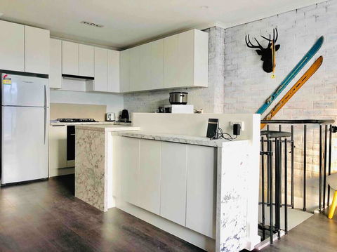 24 Lawlers 3 Bedroom - Accommodation ACT 1