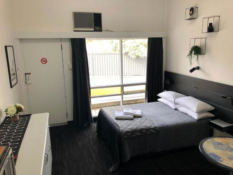 Blue Gums Hotel Motel - Accommodation ACT 4
