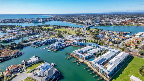 C Mandurah Apartment Resort - Accommodation ACT 0