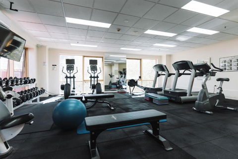 Center 1-Bed With Sauna, Gym, BBQ & Parking - Accommodation ACT 3