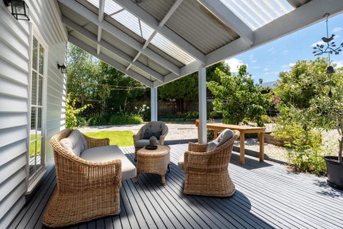 Cute As A Button Cottage In Charming Evandale - Accommodation ACT 0