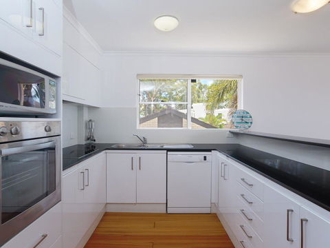 3 'The Clippers' 131 Soldiers Point Road - Fabulous Waterfront Unit - Accommodation ACT 1