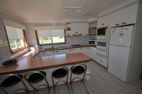 3 Bay Lane - Accommodation ACT 3
