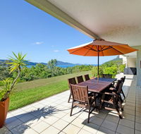 3 Bedroom Poinciana Lodge - Accommodation ACT
