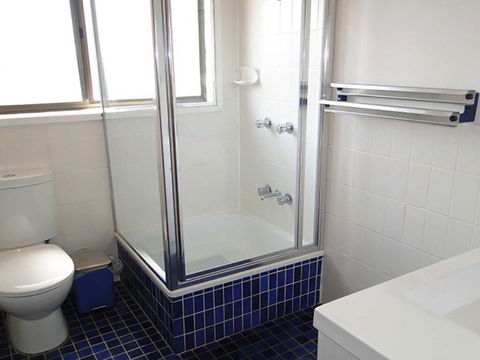 3/4 Victor Parade - Great Townhouse & Walk To The Beach - Accommodation ACT 1