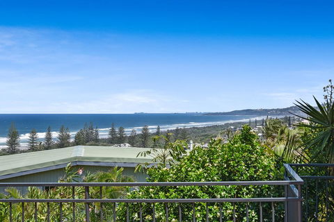41 Pelican Street, Peregian Beach, Noosa Shire - Accommodation ACT 2