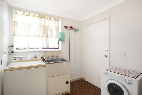 45 Hillside Cres Beach House - Accommodation ACT 1