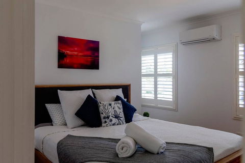 5 Bedroom Close To Beach And Moorpanyal Park - Accommodation ACT 1