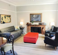 50s Fibro Chateau - Accommodation ACT