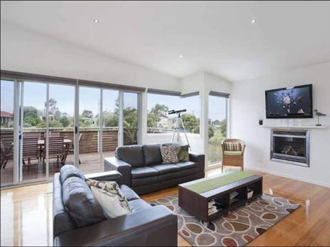 A Beautiful Beach House Torquay - Accommodation ACT 1