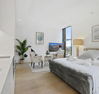 A Luxury home hidden in the Urban oasis - Accommodation ACT