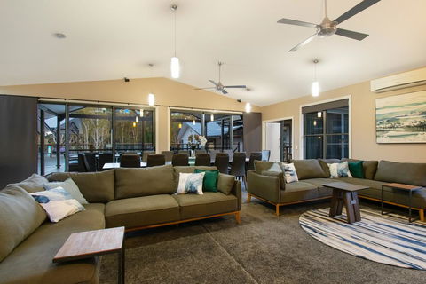 A PERFECT STAY - Lennox Unique Coastal Retreat - Accommodation ACT 3