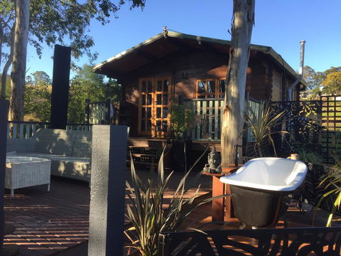 A Place To Be - Accommodation ACT 0
