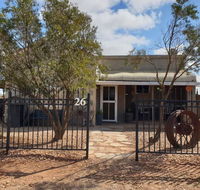 A real bush retreat. Kangas Emus  Starry Skies. - Accommodation ACT