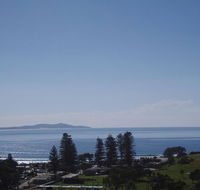AAA Views 2 View Street - Accommodation ACT