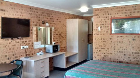 Aberdeen Motel - Accommodation ACT 1
