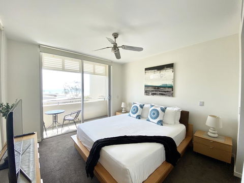 Absolute Beachfront - Cabarita Beach - Ocean Views - 3 Bed Apartment - Accommodation ACT 3