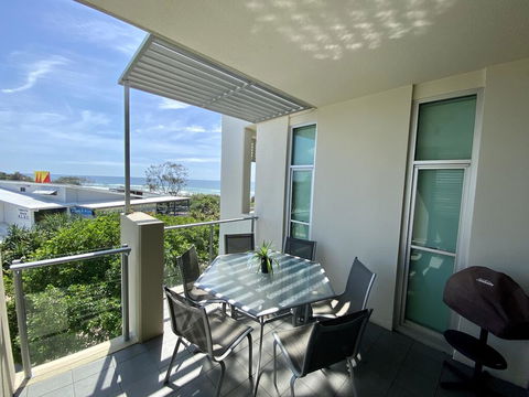 Absolute Beachfront - Cabarita Beach - Ocean Views - 3 Bed Apartment - Accommodation ACT 1