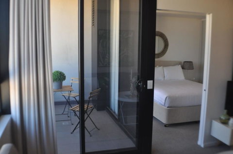 Accommodate Canberra - Azure - Accommodation ACT 0