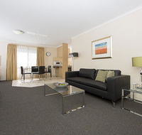Accommodate Canberra - Kingston Court - Accommodation ACT