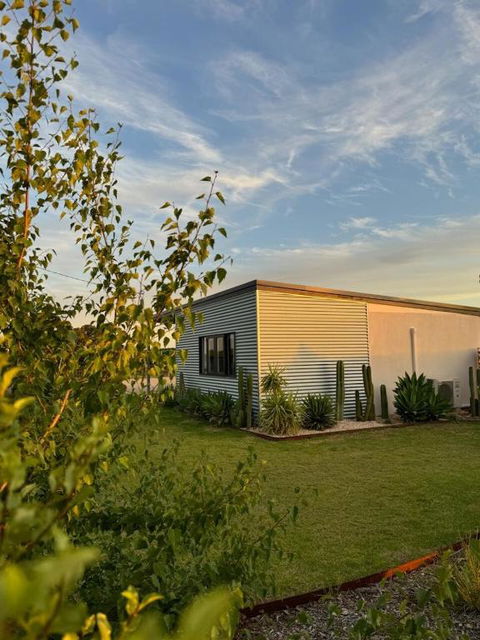 Dreamy Staiz - Riverland Abode - Accommodation ACT 0