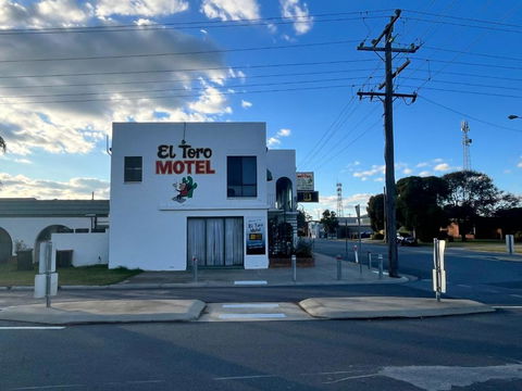 El Toro Motel - Accommodation ACT 0