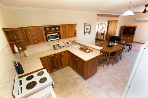 Glenlee Cottage - Accommodation ACT 4