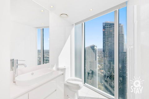 H Residences - QStay - Accommodation ACT 1