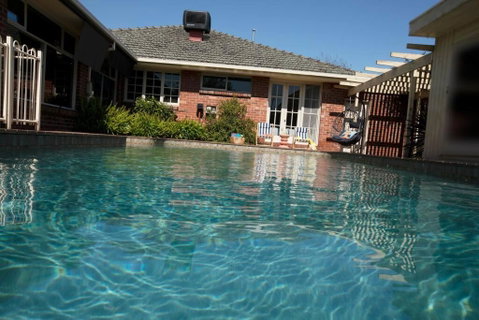 Hampton Spacious House & Pool - Accommodation ACT 0